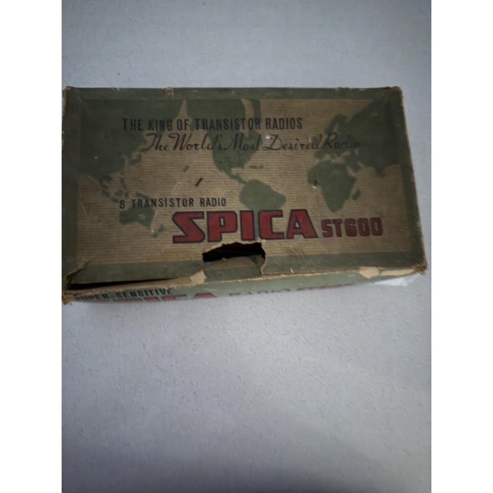 SPICA ST-600 Transistor Radio - EXCELLENT SHAPE IN BOX W/ACC.